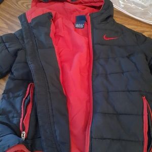 Boys puffer jacket size 4